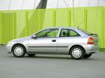 Holden Astra 3-Door 1998 года
